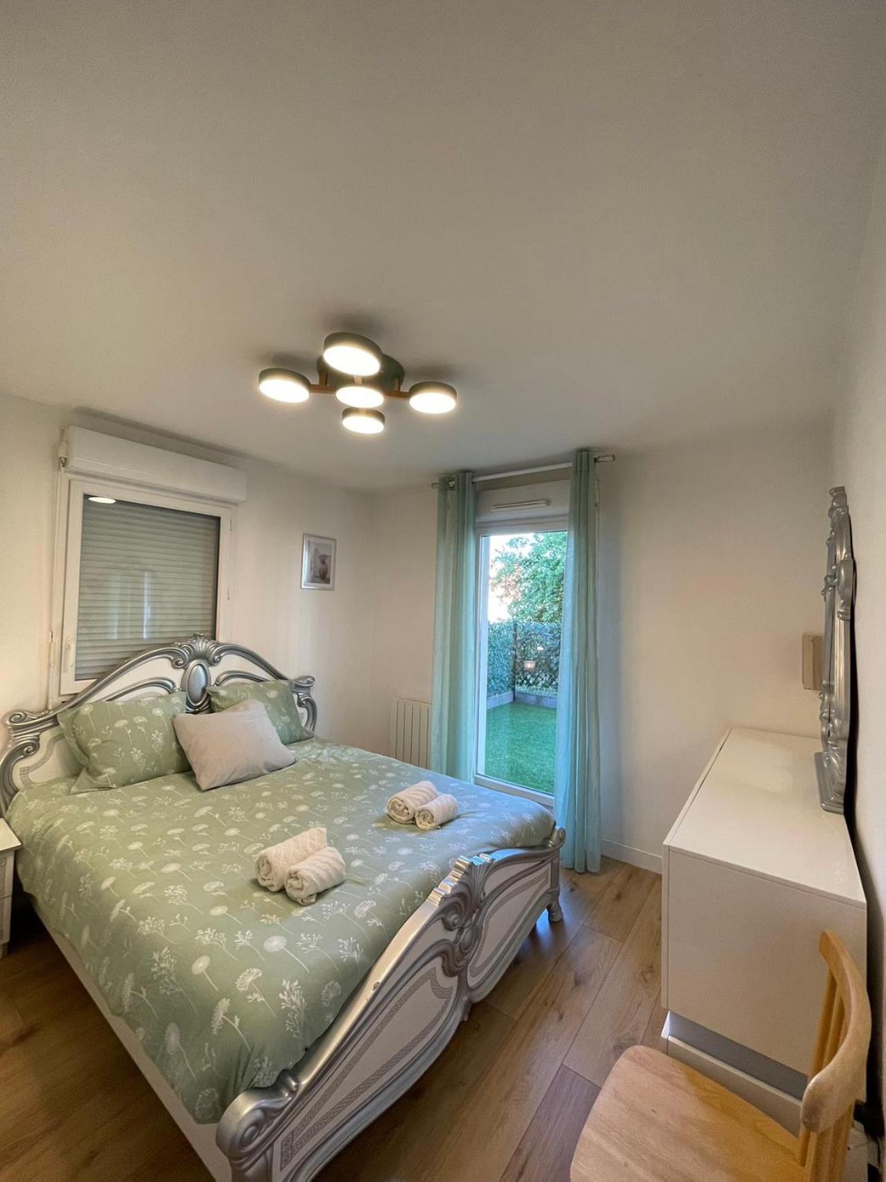 Welcome To Paris ! T3 Super Cosy, Parking, Terrasses, Ideal 1-6 Personnes, 8 Min To Paris Apartment