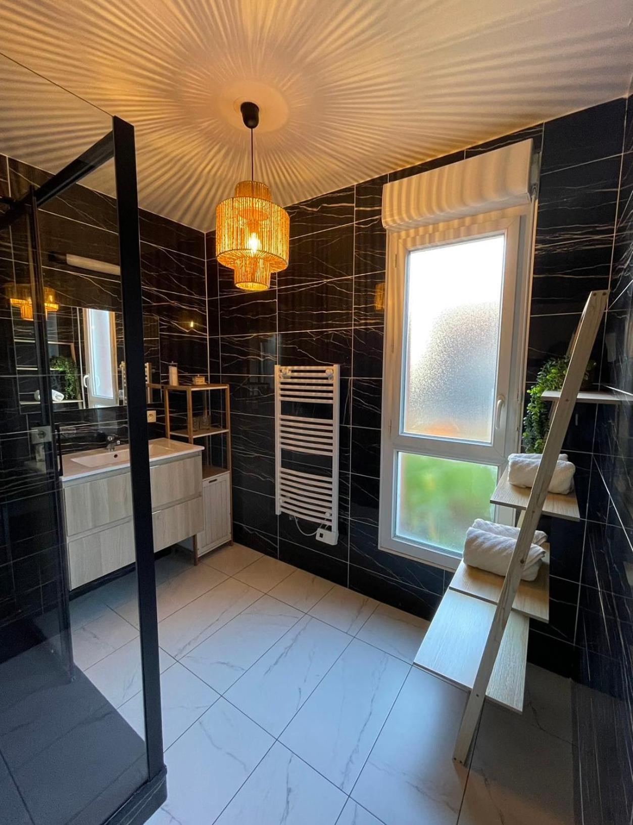 Welcome To Paris ! T3 Super Cosy, Parking, Terrasses, Ideal 1-6 Personnes, 8 Min To Paris *